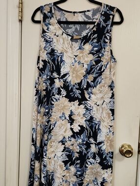 Navy Floral Sleeveless Maxi Dress with Cream & Blue Blooms